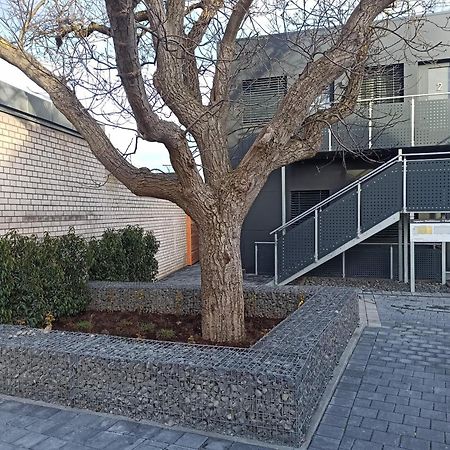 Xzllenz Traum Studio-Apartment, Frei-Parken, U-Bahn, Kueche Nürnberg Kültér fotó