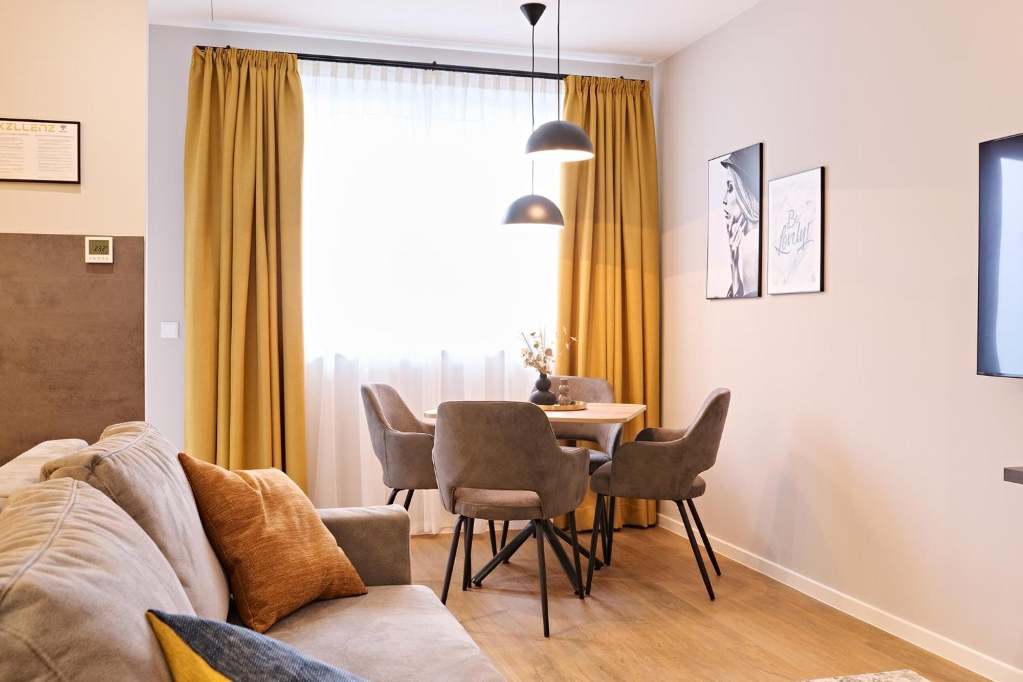 Xzllenz Traum Studio-Apartment, Frei-Parken, U-Bahn, Kueche Nürnberg Kültér fotó