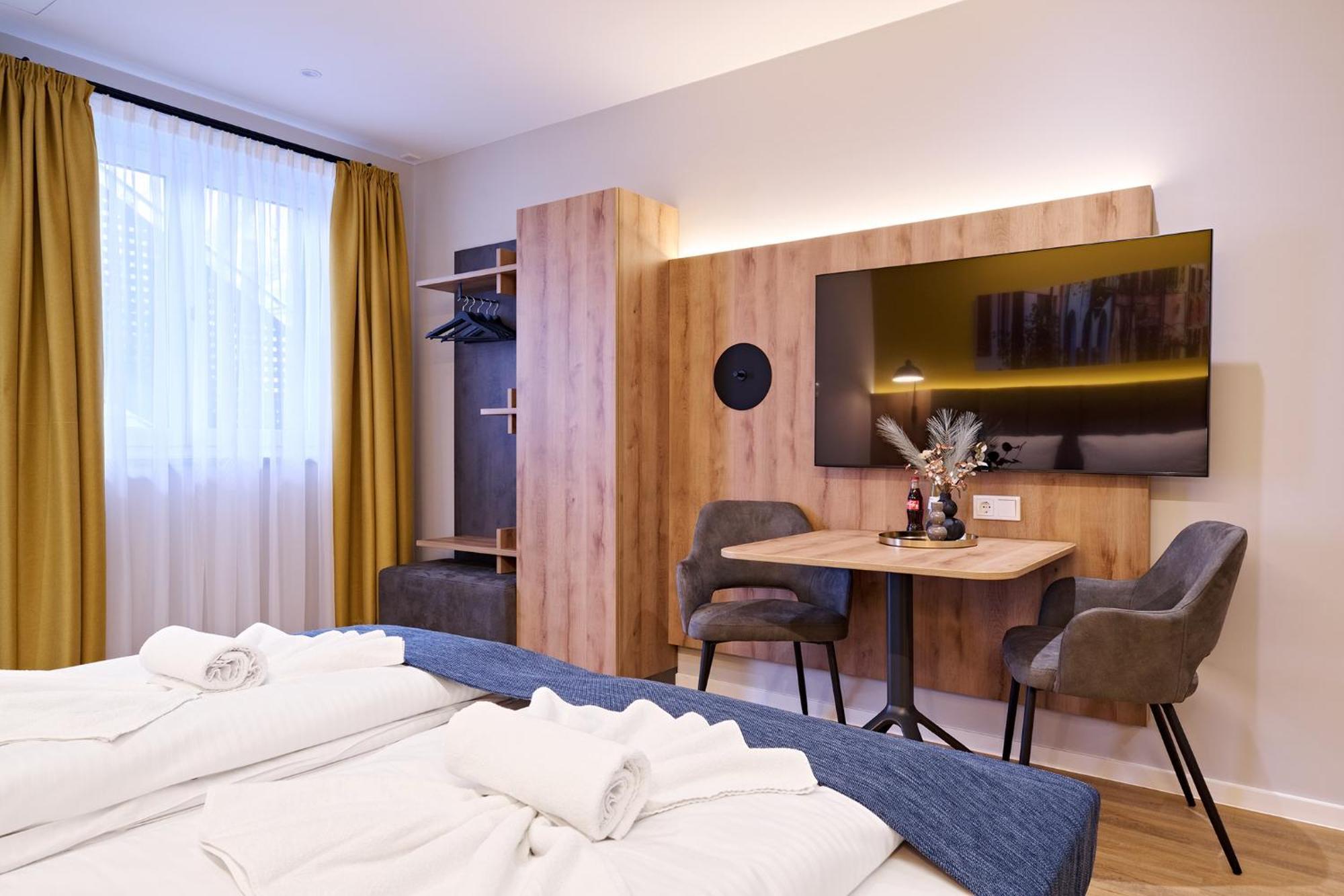 Xzllenz Traum Studio-Apartment, Frei-Parken, U-Bahn, Kueche Nürnberg Kültér fotó